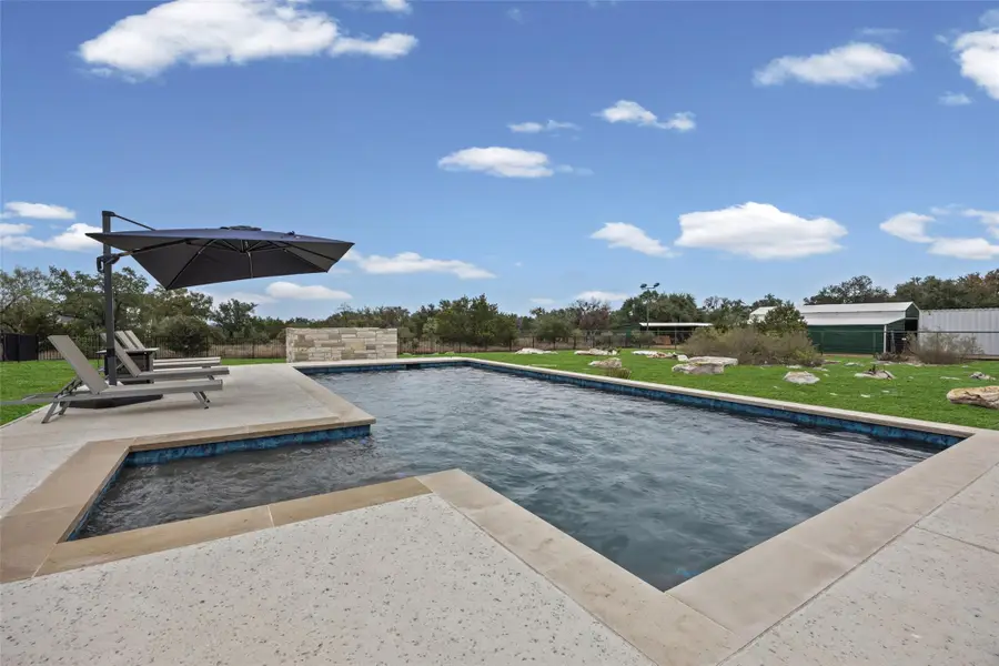 225 Spicewood Trails Dr, Spicewood, TX 78669 - #2