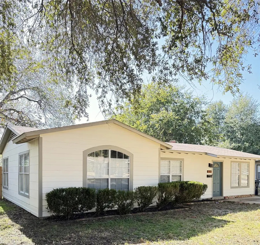 1403 Alcoa Ave, Rockdale, TX 76567 - Image #2