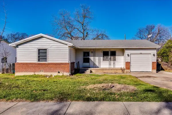 704 S 3rd St, Copperas Cove, TX 76522