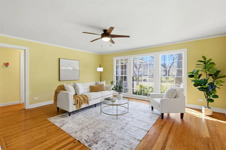 1506 Grace St, Taylor, TX 76574 - Image #2