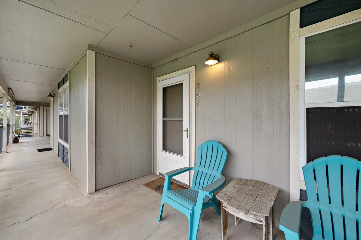 2450 Ashdale Dr #D-206, Austin, TX 78757 - Image #1