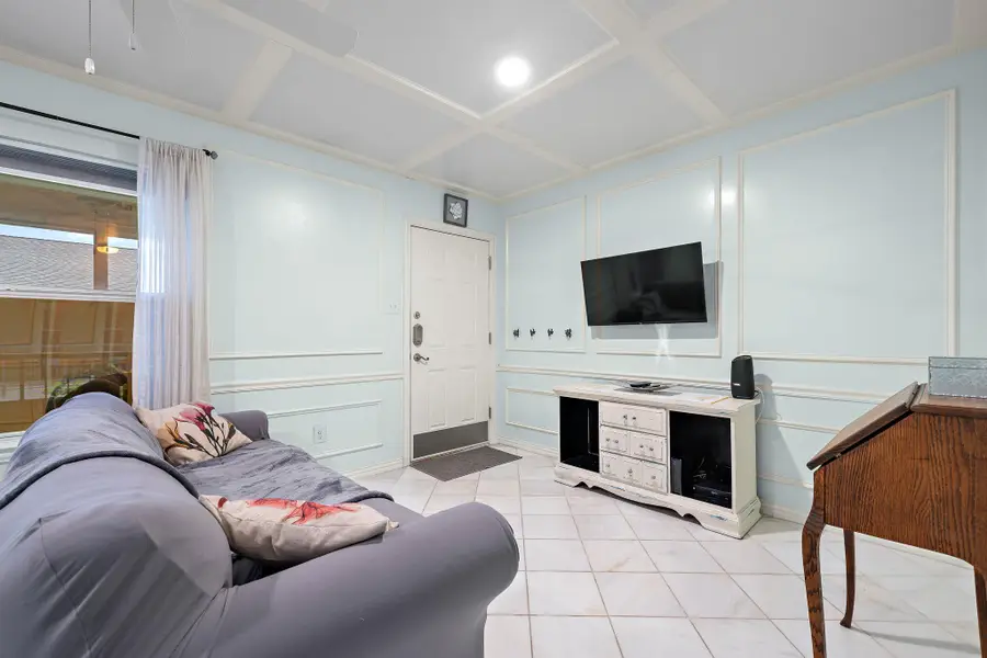 2450 Ashdale Dr #D-206, Austin, TX 78757 - Image #3