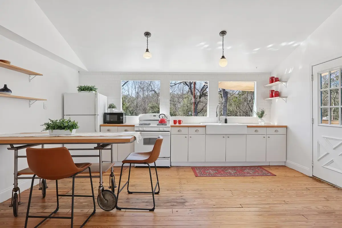 5603 Harold Ct, Austin, TX 78721 - Image #1