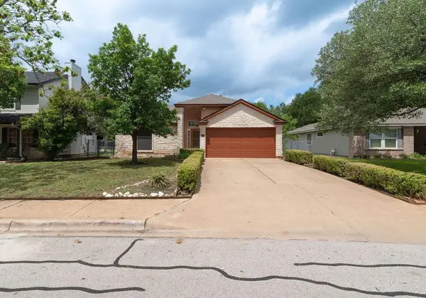 1902 Hollow Tree Blvd, Round Rock, TX 78681