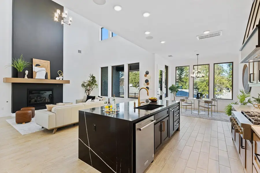 109 Strawberry Ln, Georgetown, TX 78628 - #3