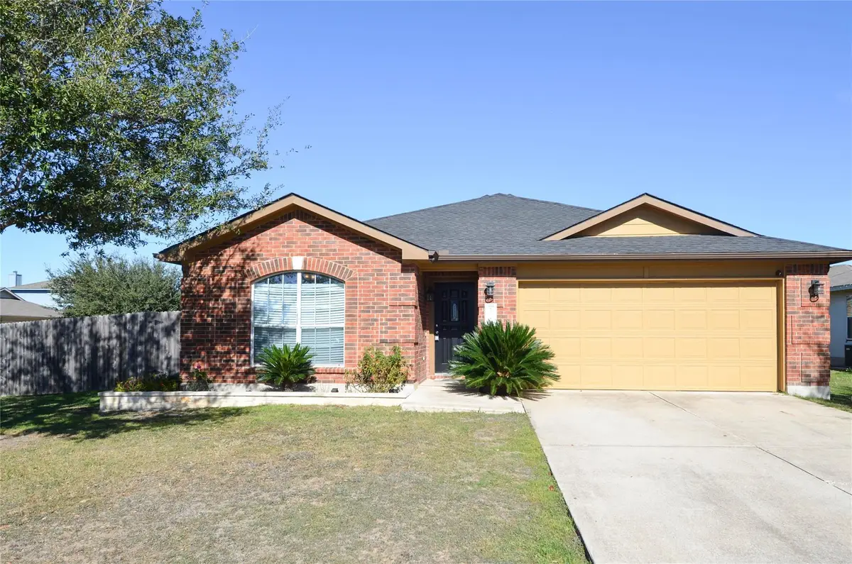 107 Adamae Ln, Hutto, TX 78634 - Image #1