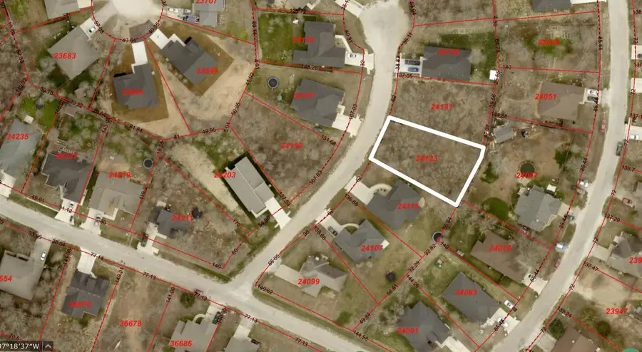 111 Kipapa Ct, Bastrop, TX 78602 - #2