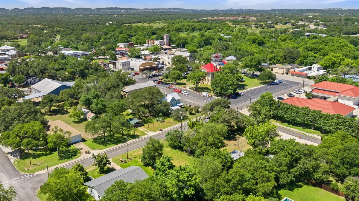 203 E Cypress St, Johnson City, TX 78636 - #1