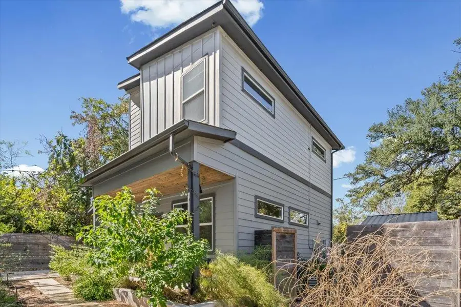 706 Short Kemp St #2, Austin, TX 78741 - Image #3