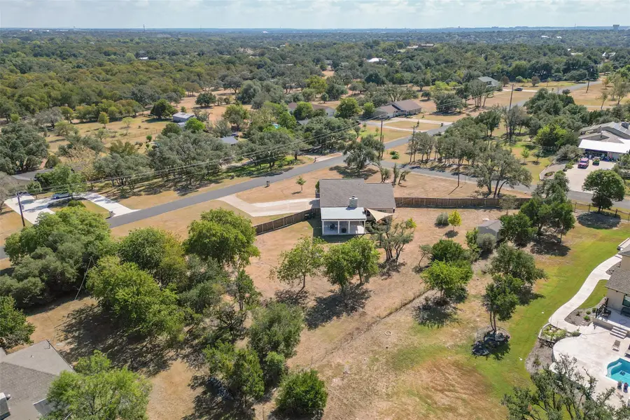 1910 Walsh Dr, Round Rock, TX 78681 - #2