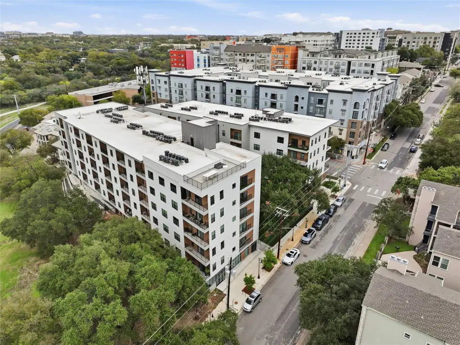 2500 Longview St #201, Austin, TX 78705 - Image #2
