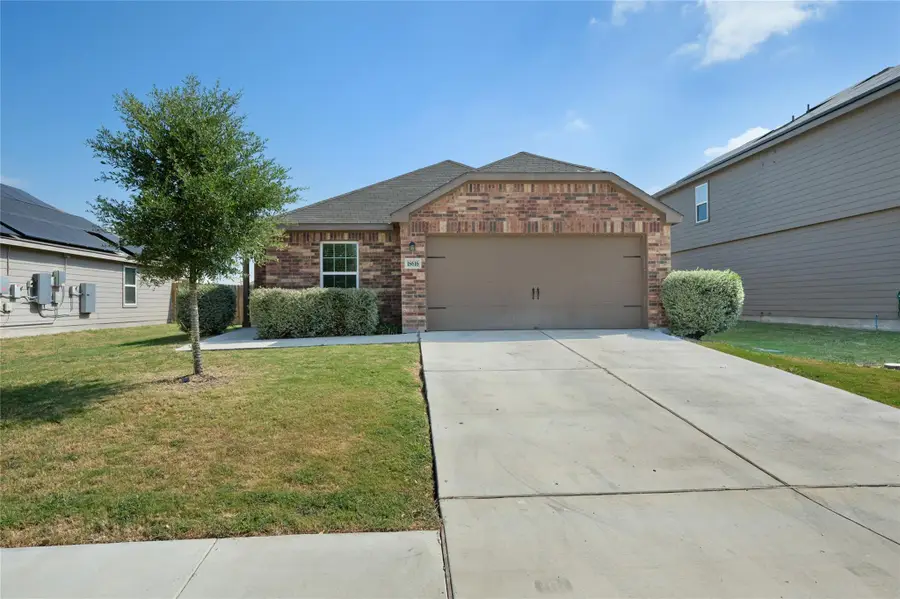 18616 Speculator Ln, Elgin, TX 78621 - #2