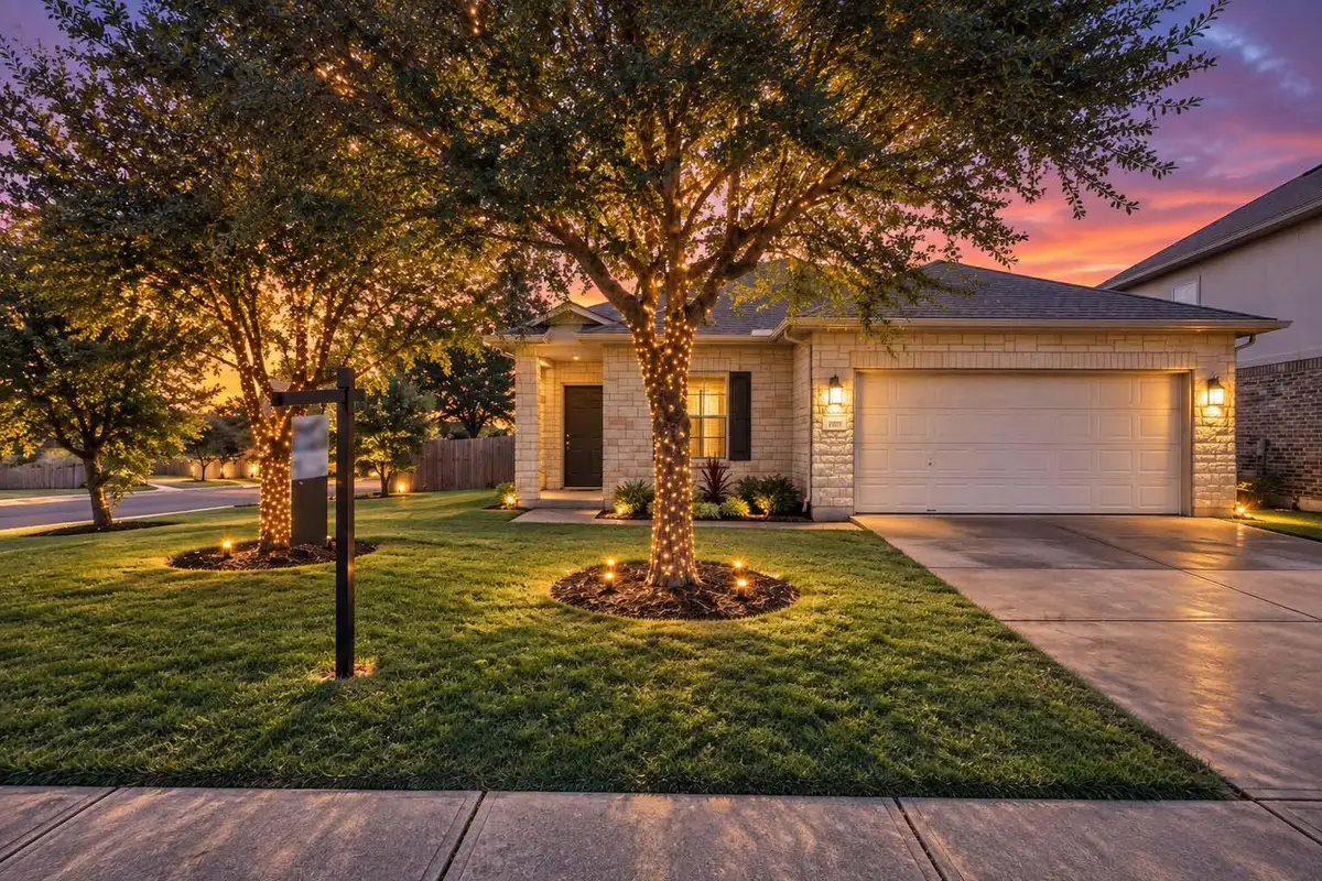 10913 Long Summer Dr, Austin, TX 78754 - #1