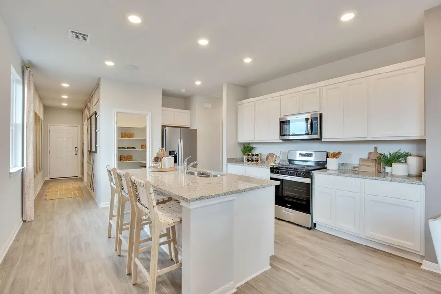 164 Hornet St, Elgin, TX 78621 - #3