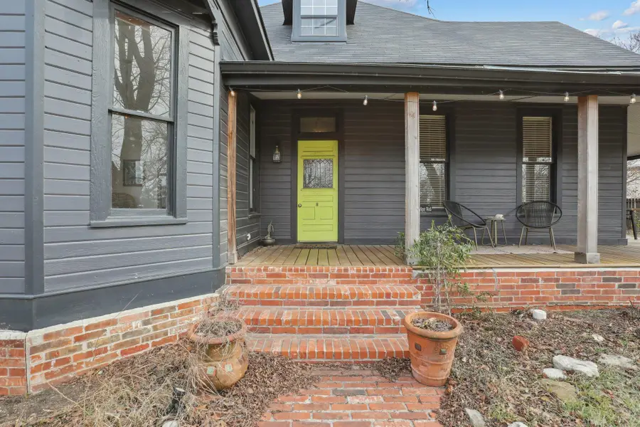 109 Taylor Rd, Elgin, TX 78621 - Image #2