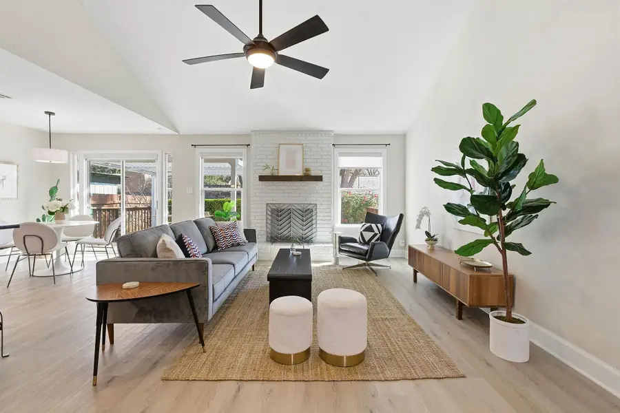 7105 Windrift Way, Austin, TX 78745 - Image #2