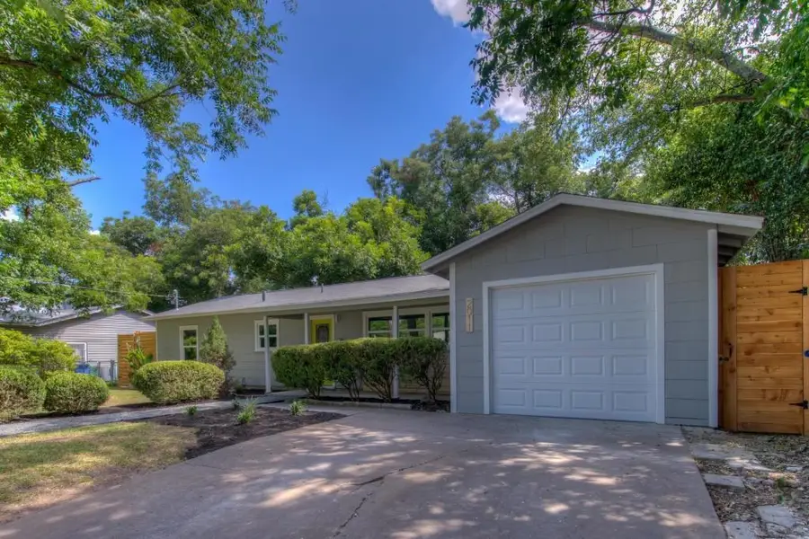 2011 Fortview Rd, Austin, TX 78704 - #3
