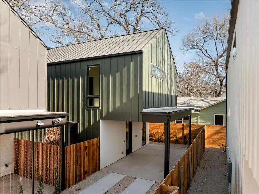 3412 Gonzales St #2, Austin, TX 78702 - #2