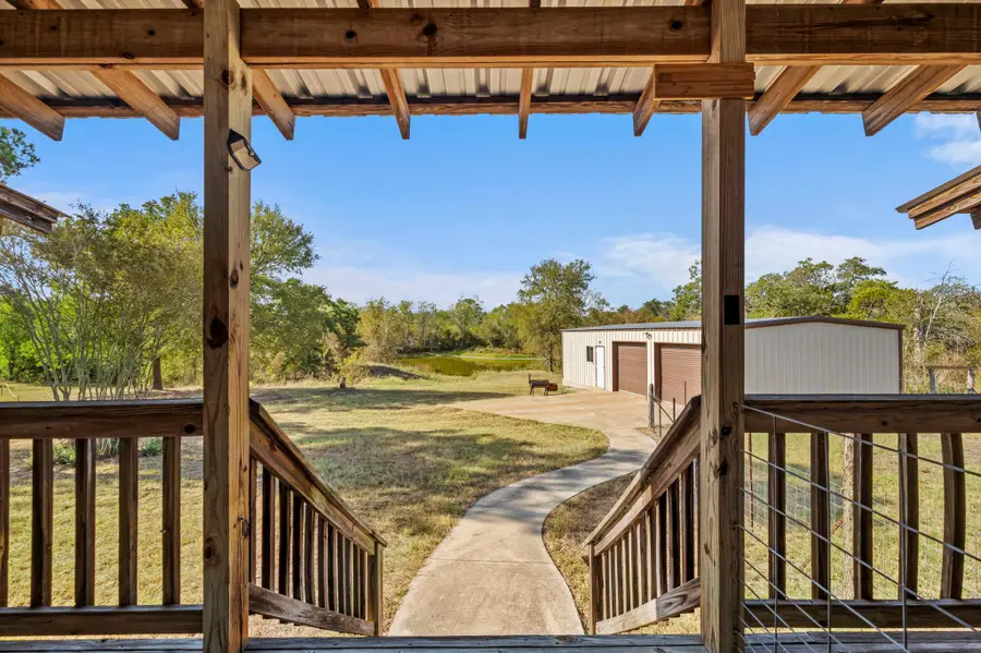 454 Leisure Ln, Cedar Creek, TX 78612 - Image #3