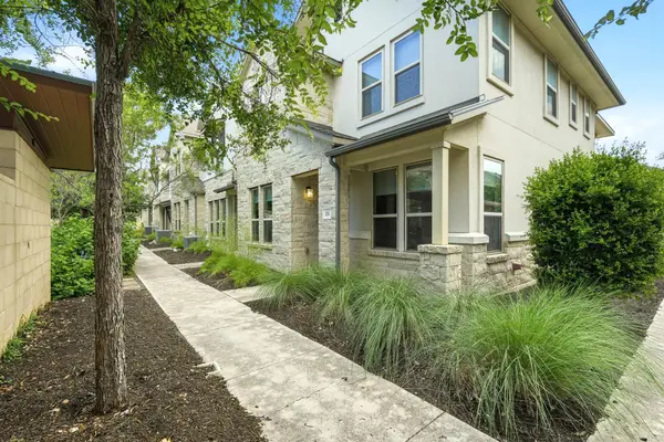 13800 Lyndhurst St #271, Austin, TX 78717