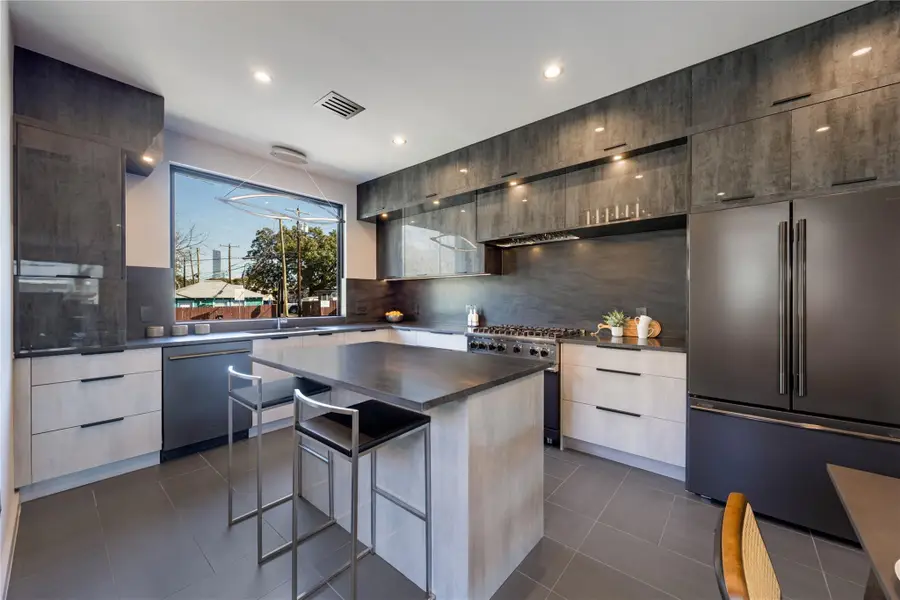 107 W Johanna St #A, Austin, TX 78704 - #3