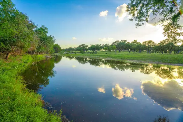 000 Twisted Vine Rnch, Johnson City, TX 78636