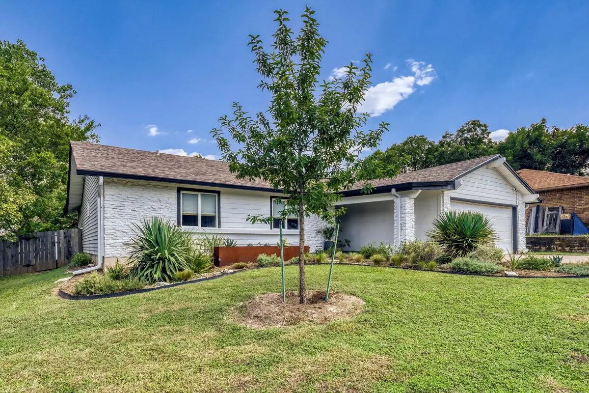 10109 Woodstock Dr, Austin, TX 78753 - #1