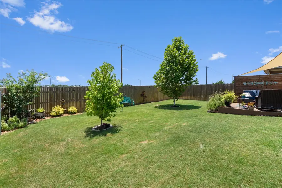 1941 T H Johnson Dr, Taylor, TX 76574 - #3