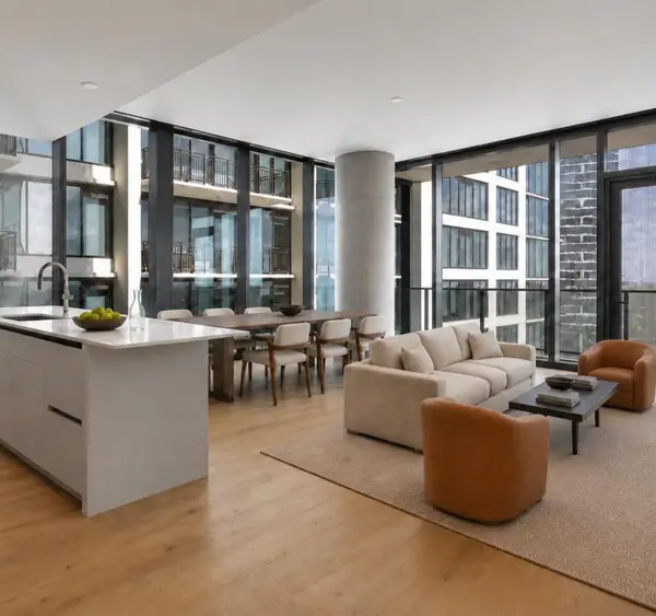 610 Davis St #2408, Austin, TX 78701
