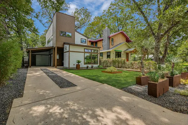 613 W Johanna St, Austin, TX 78704