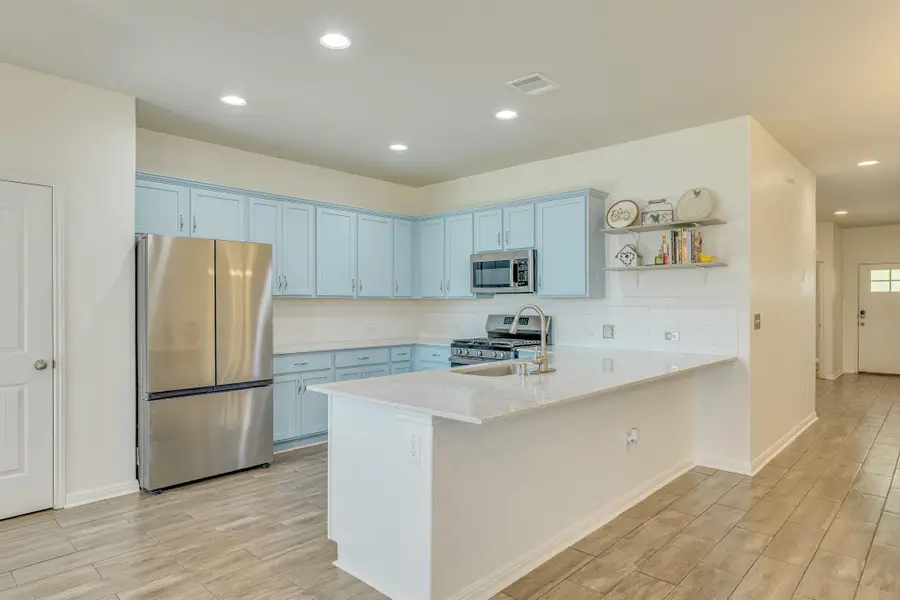 2420 Lobo Landing Cv, Georgetown, TX 78628 - #3