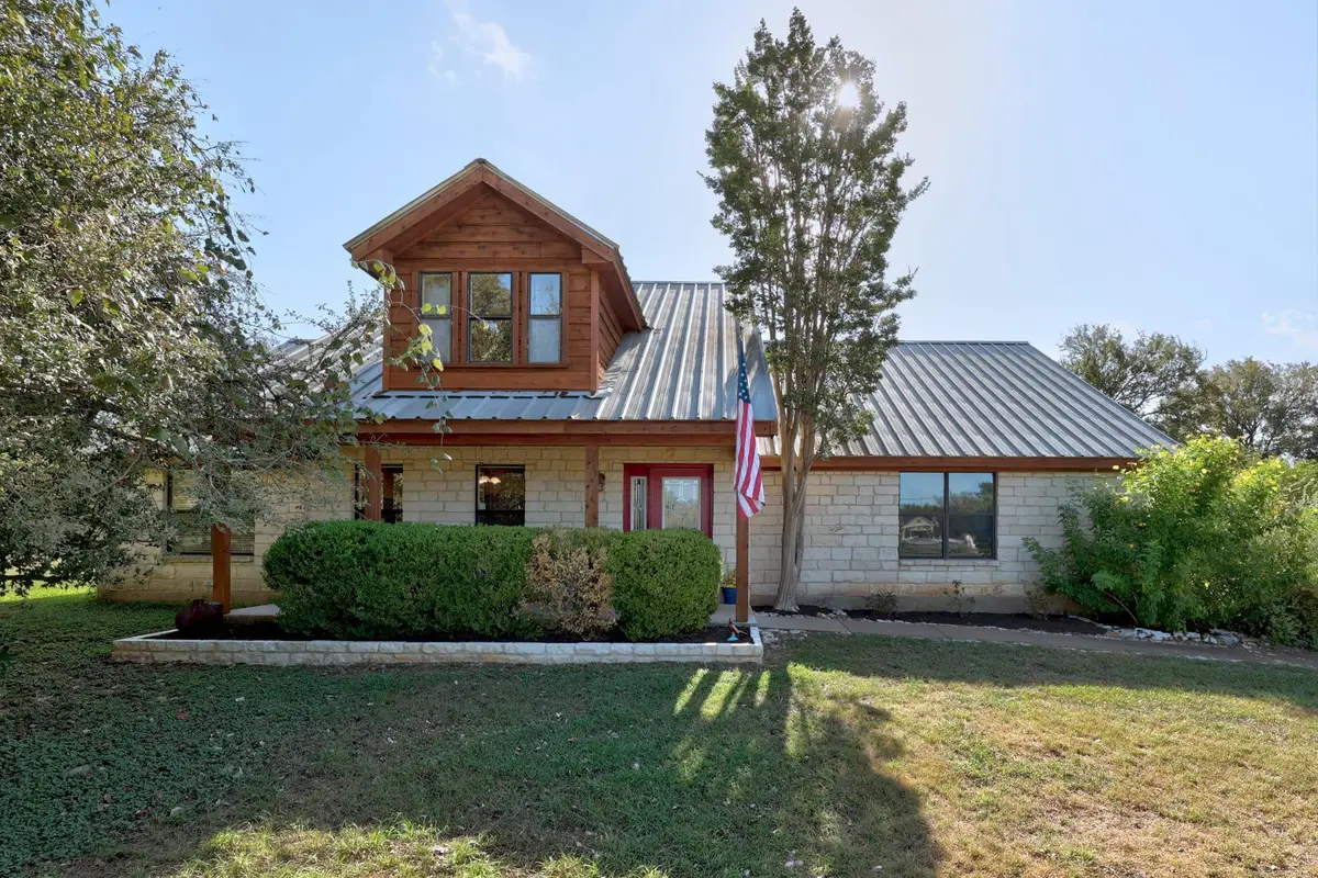 301 Oak Forest Cv, Buda, TX 78610 - #1