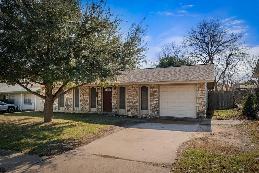809 Maryland Dr, Austin, TX 78758 - Image #2