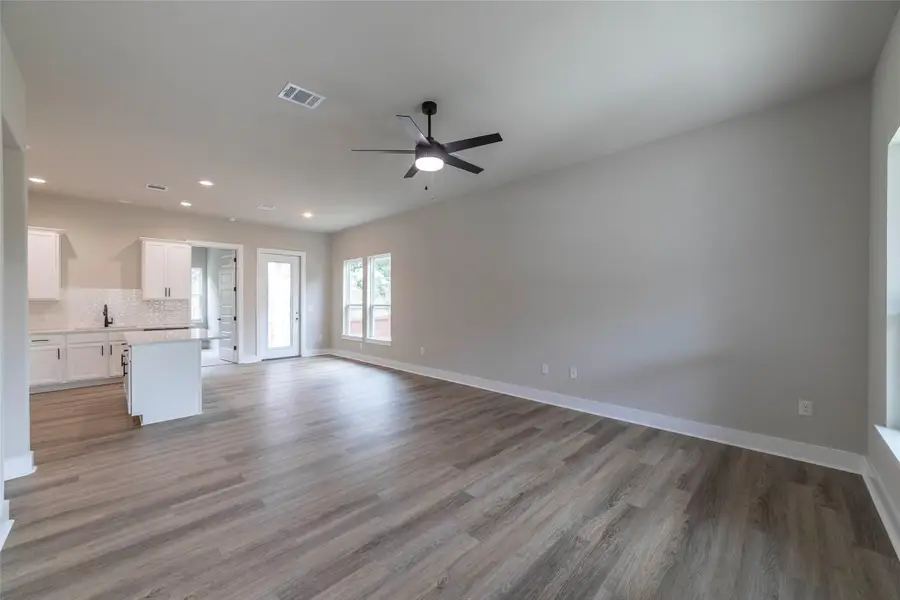 639 Magnolia Ln, Cottonwood Shores, TX 78657 - #3
