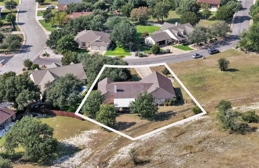 306 Alexander Ave, Burnet, TX 78611 - #3