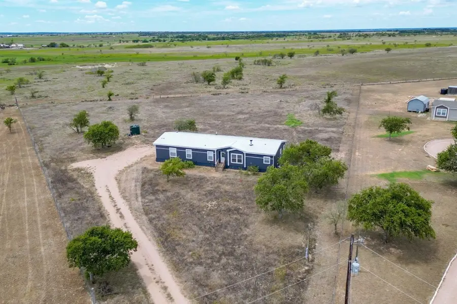 101 Samuel Dr, Bertram, TX 78605 - Image #2