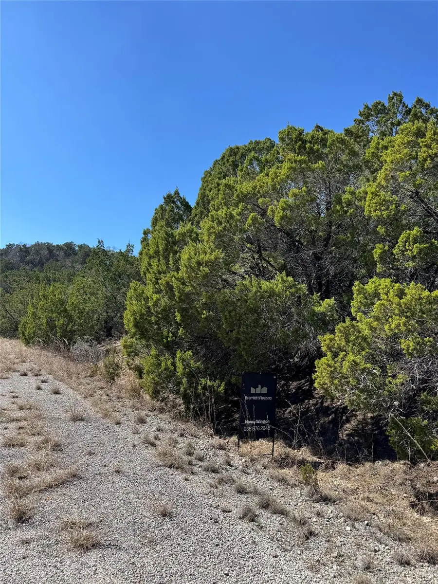 8700 Tegua Cv, Lago Vista, TX 78645 - #2