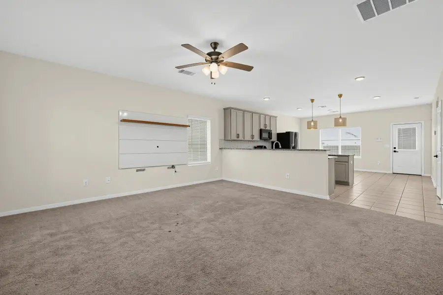 204 Timber Brook Dr, Hutto, TX 78634 - #2