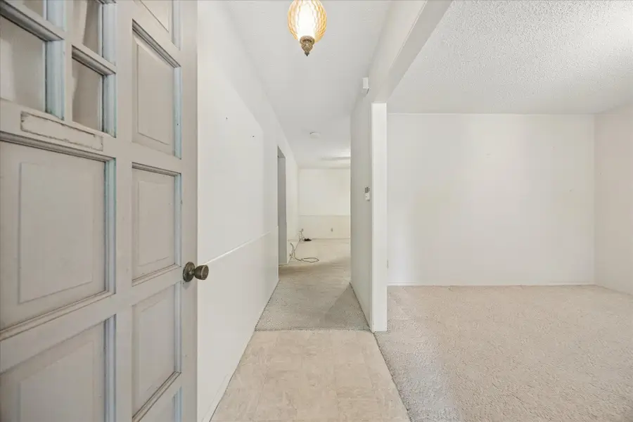 1815 Parkside Ln, Austin, TX 78745 - #3