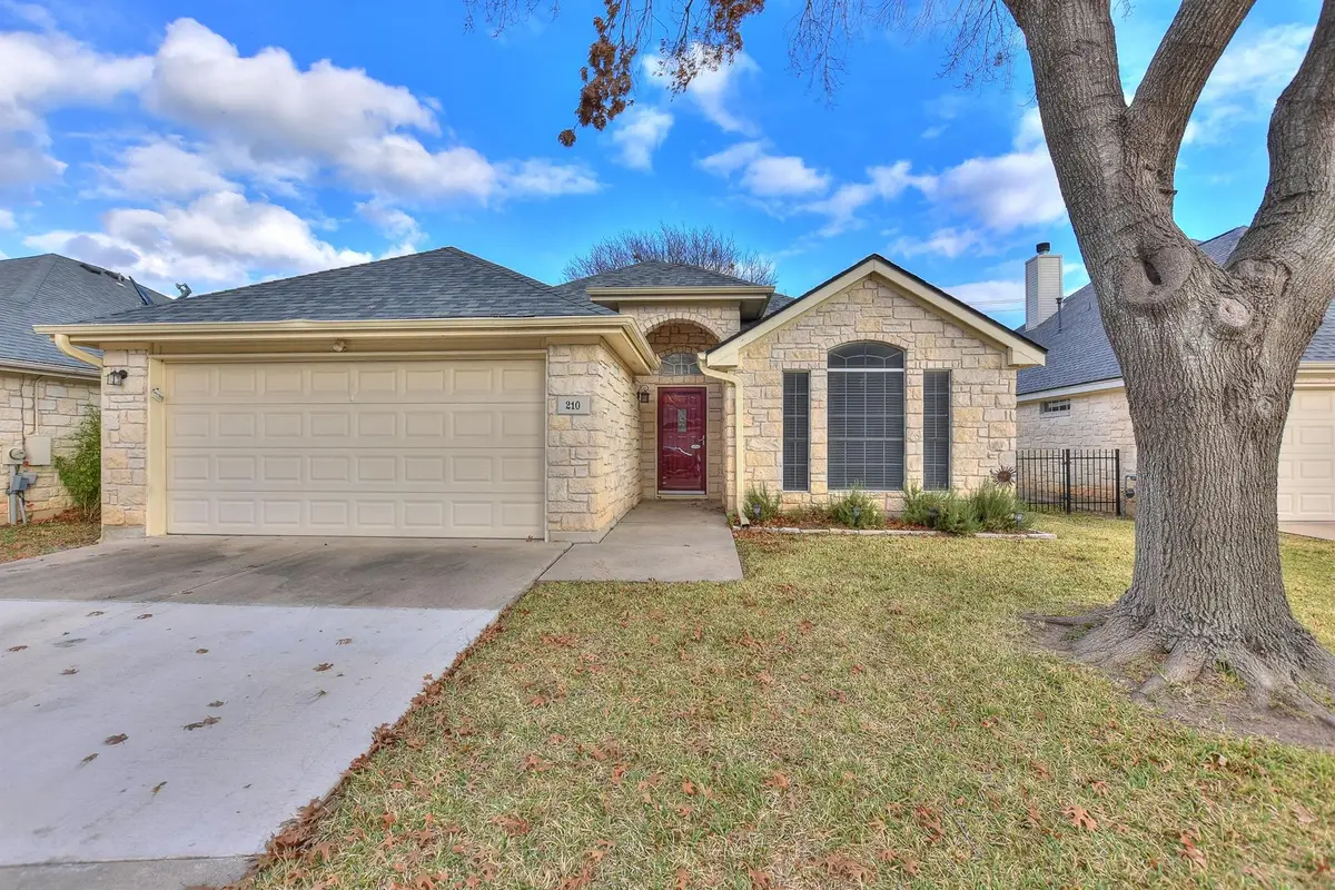 210 Village Dr, Georgetown, TX 78628 - Image #1