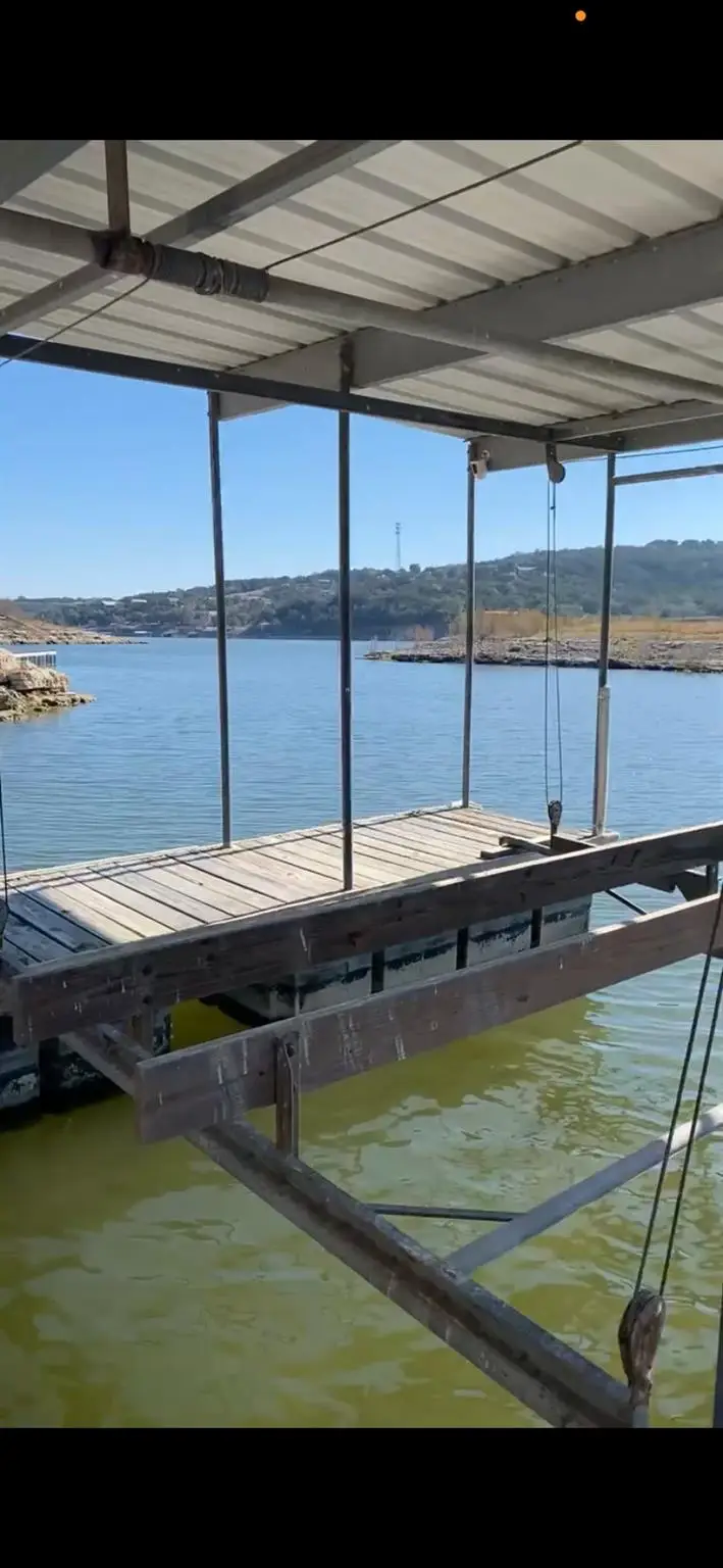 1300 Gold Ln, Lago Vista, TX 78645 - Image #1