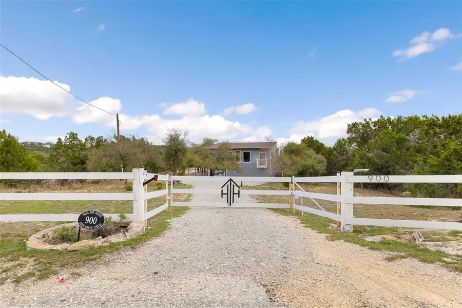 900 Deer Creek Cir, Dripping Springs, TX 78620 - #2