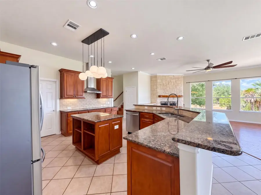 302 Saddletree Ln, Dripping Springs, TX 78620 - #2