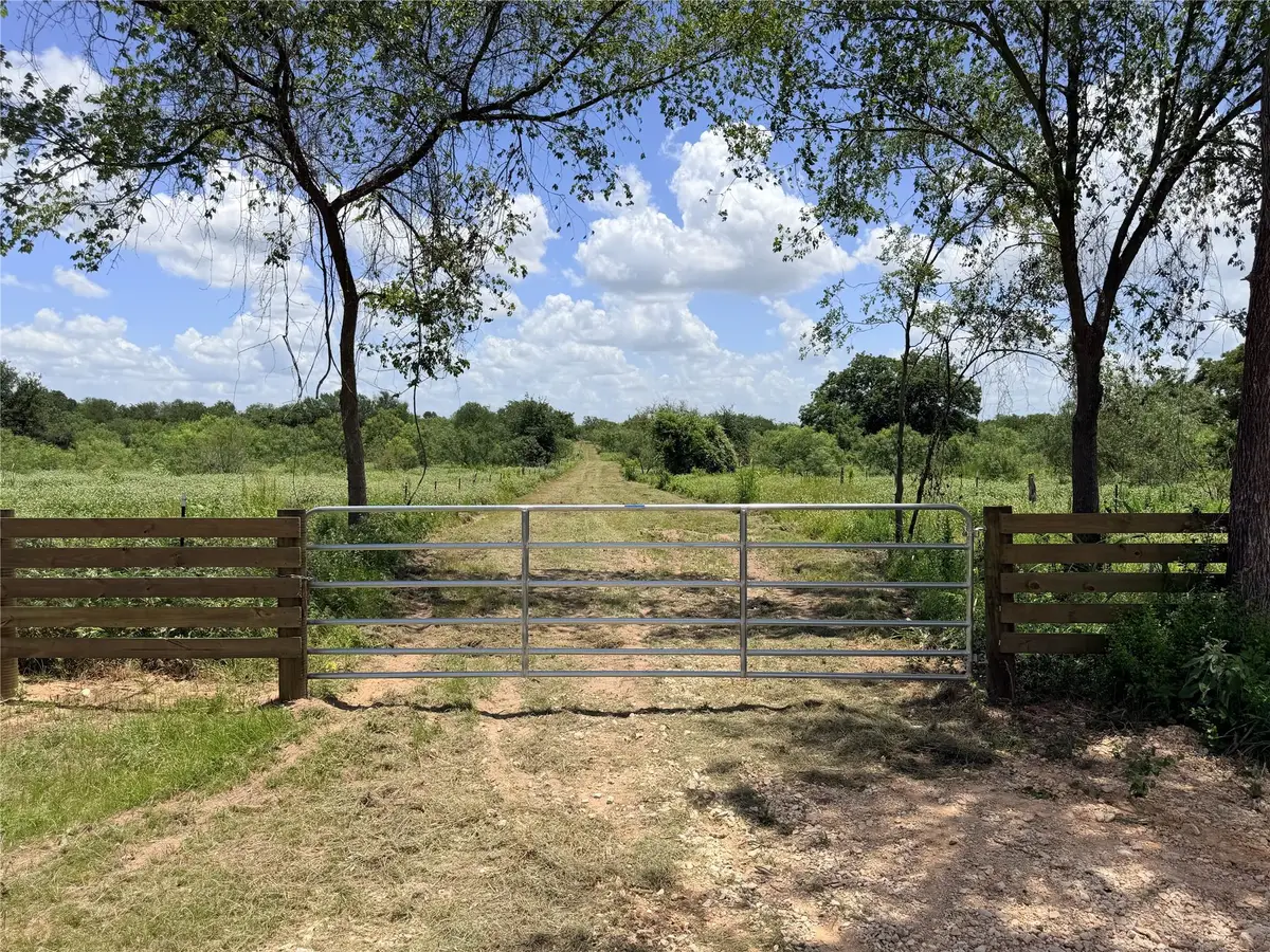 TBD Fm 86 Tract 7 Highway, Luling, TX 78648 - #1