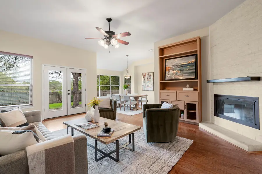 6106 Open Range Trl, Austin, TX 78749 - Image #2