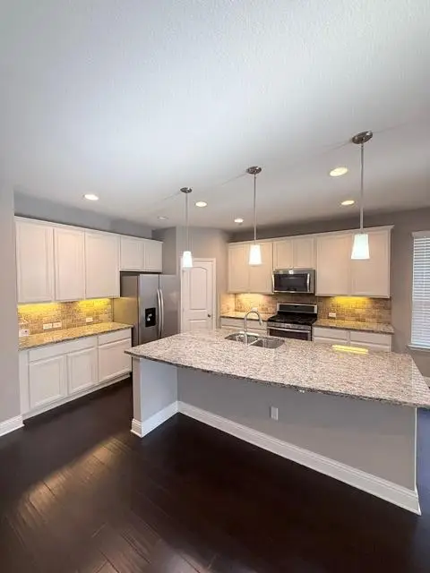 1749 Cactus Mound Dr, Leander, TX 78641
