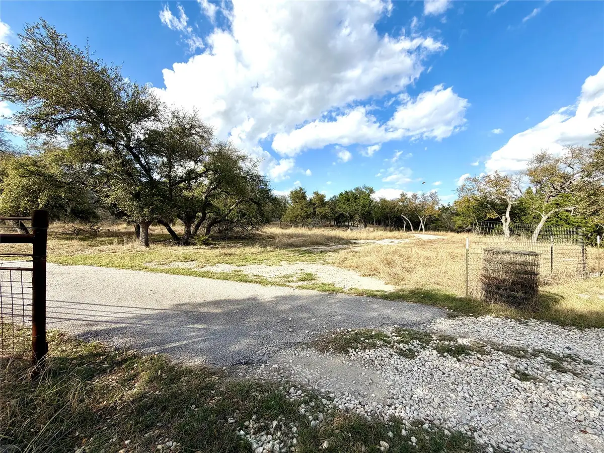 1360 County Road 233 Rd, Florence, TX 76527 - #1