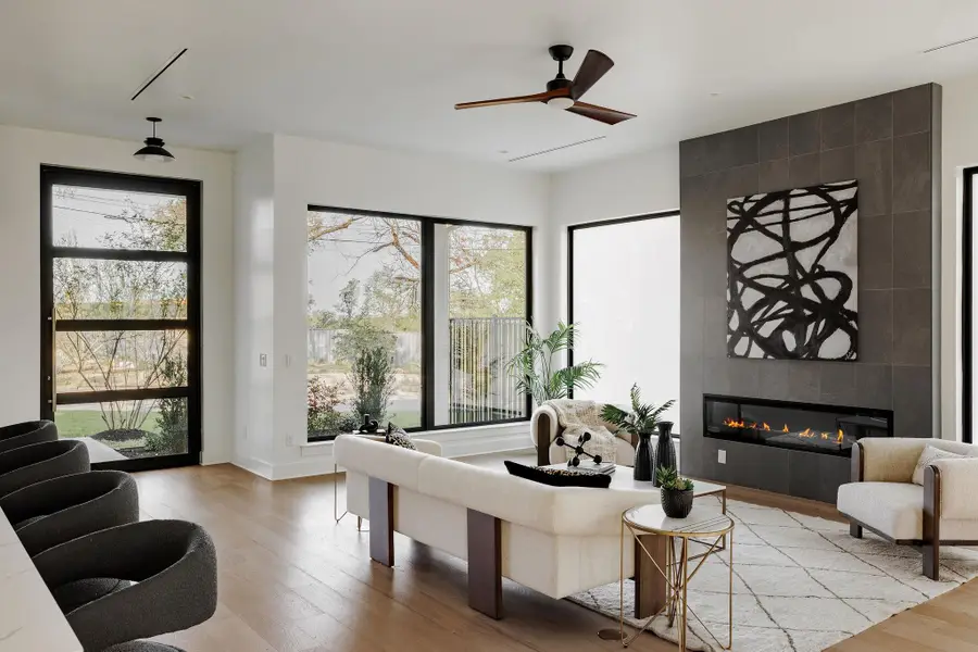 2504 Bluffview Dr, Austin, TX 78704 - #3