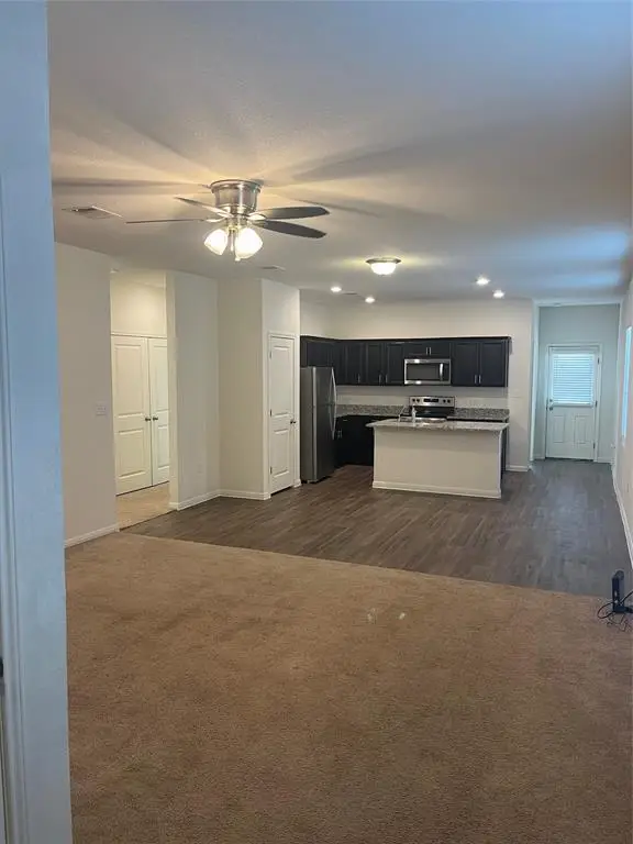 125 Peony Ln, Jarrell, TX 76537 - Image #3