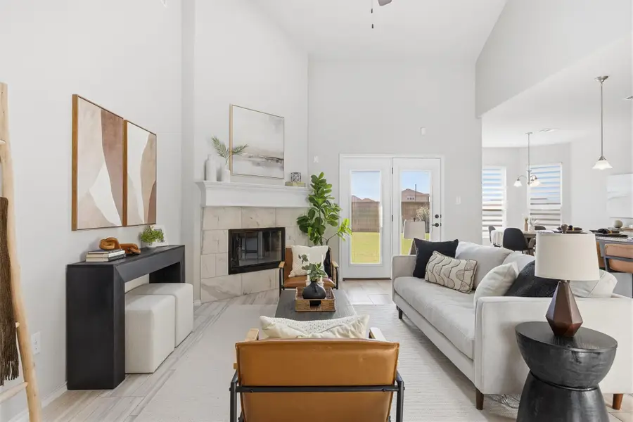 107 Finley St, Hutto, TX 78634 - #3